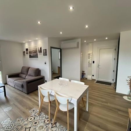 Appartement Climatise Charmes  Exterior foto
